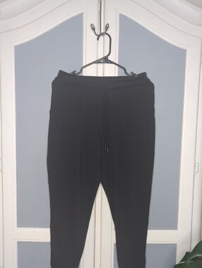 Lole Black Women's Drawstring Jogger Pants Small Perfect Airport Attire 😊😊